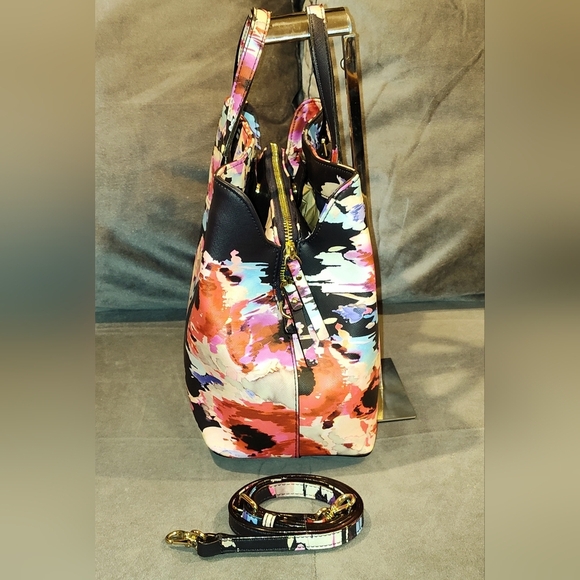 NWOT Kate Spade Laurel Way Evangelie Bag in Blurry Floral - Picture 11 of 13